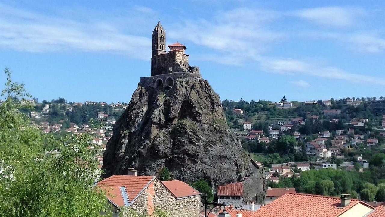 Appartement Le Petit Séguret à Le Puy-en-Velay Extérieur photo