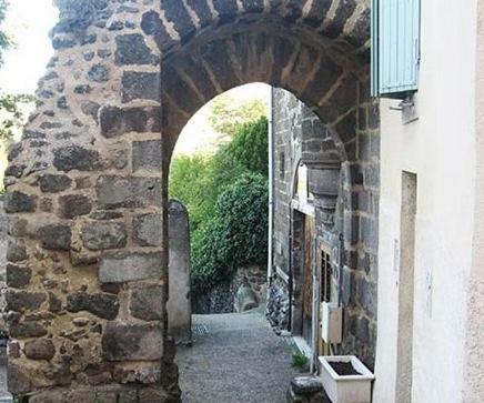 Appartement Le Petit Séguret à Le Puy-en-Velay Extérieur photo