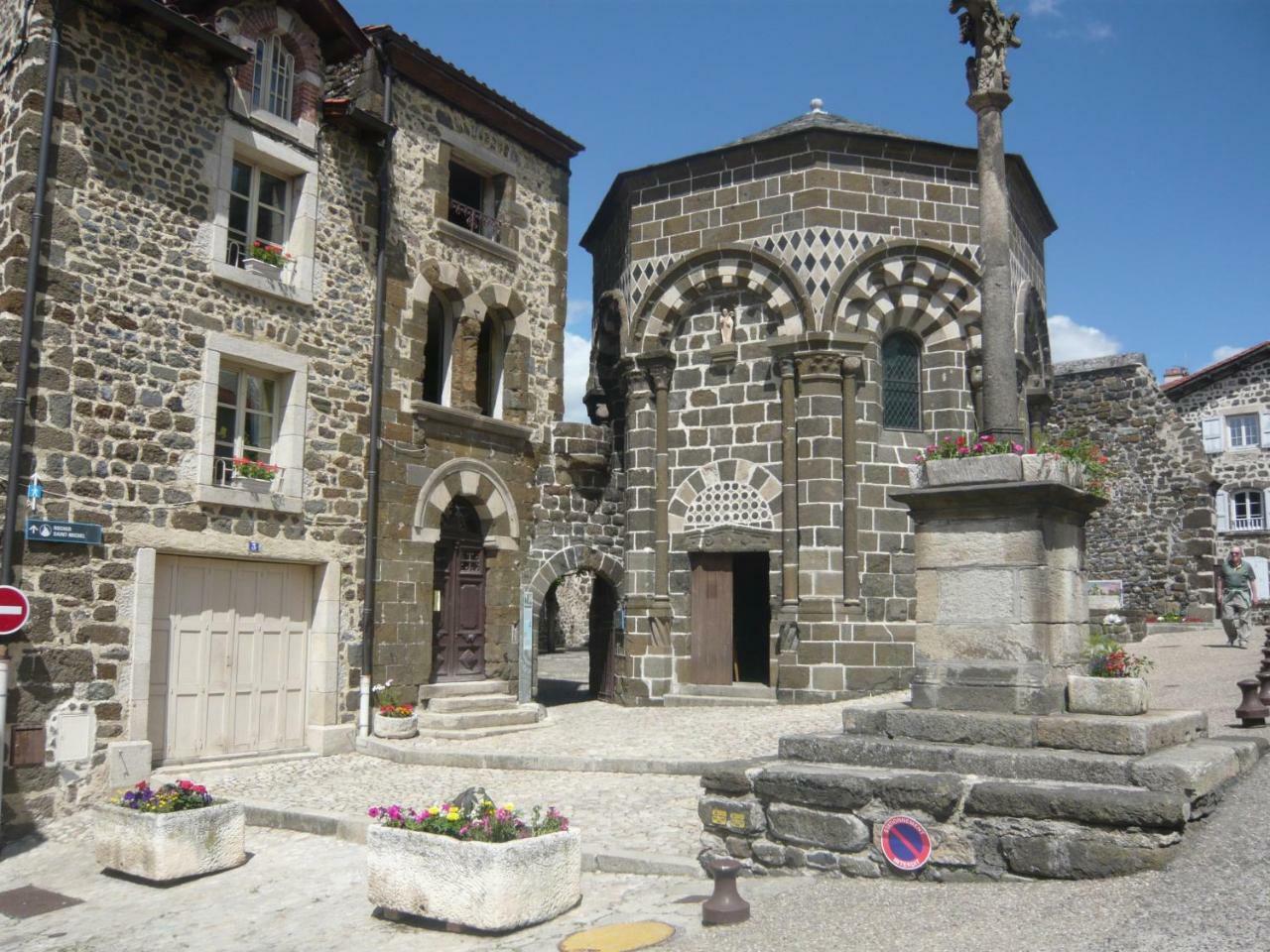 Appartement Le Petit Séguret à Le Puy-en-Velay Extérieur photo