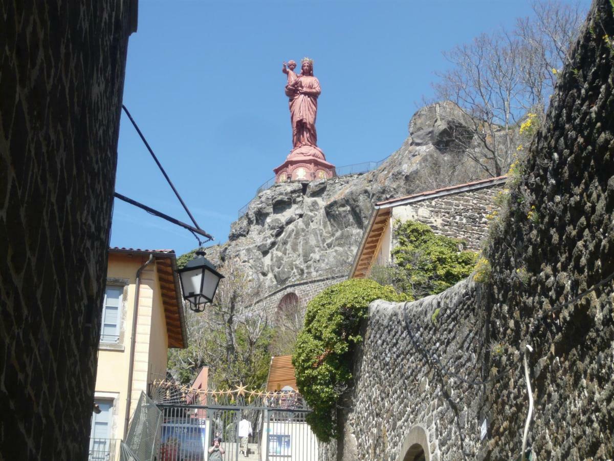 Appartement Le Petit Séguret à Le Puy-en-Velay Extérieur photo